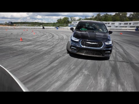 FULL SEND - Minivans on Track, Dirt, AutoX and Trails - Odyssey vs Pacifica torture test