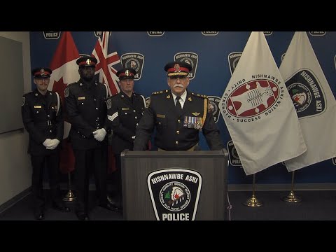 VIDEO: NAPS officers receive coronation medals  - TBNewsWatch.com