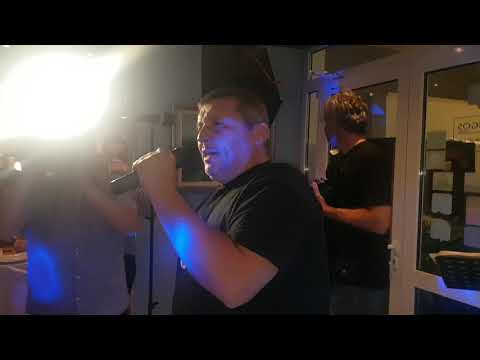 Oluja sa sjevera-Nera x band-vjencanje