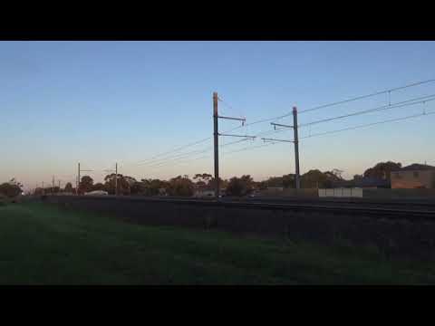 NR15 NR116 NR21 on 1MP2 in hoppers crossing