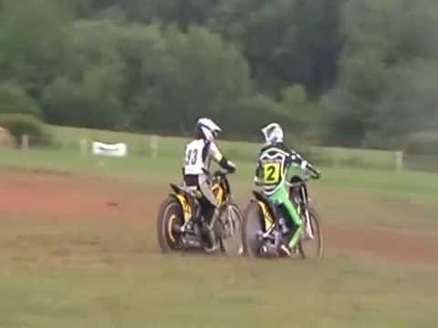 Ledbury Evening Grasstrack Meeting 11.06.2016 500cc Solo's Leg 4