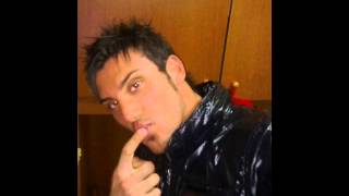 GIULIANO BARBATO CANTA MI FAI MORIRE