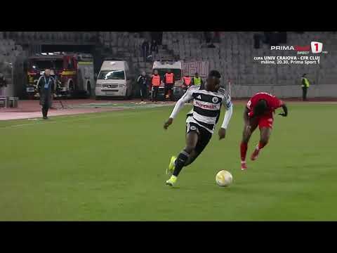 GOOOL! "U" Cluj - FC Hermannstadt 2-1. Macalou speculează o eroare în defensivă și marchează