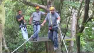 preview picture of video 'Tour 1 Dia - Canopy Monte Zurquí - Canopy Aventura Costa Rica -  www.costaricatraveltrip.com'