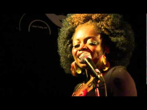 Tell Me - Miss Baby Sol & John Adeleye (Live @ Hoxton Bar & Kitchen, Jan 2011)