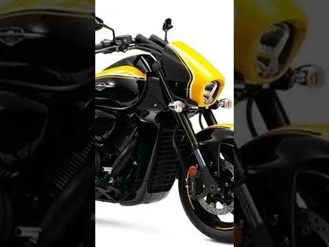 Suzuki Boulevard M109R B O S S - Video 1