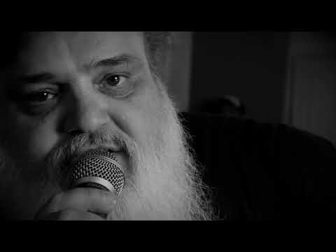 En la idiota triste historia - Gente de Barrio