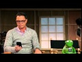 THE MUPPETS ABC JOSHUA MALINA LOOKS LIKE KERMIT