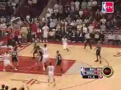 T-Mac 13pts in 35 secondes ! (Three 6 Mafia sic)