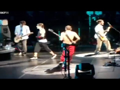 Josh Klinghoffer Saves John Frusciante!