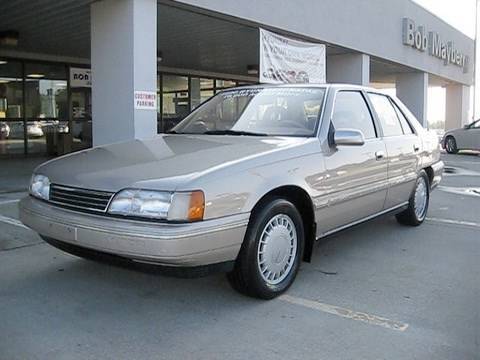 1990 Hyundai Sonata GLS Start Up, Engine, and In Depth Tour (2011 Compare)