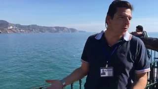 MIguel Joven (Tito de Verano Azul) hablando de Nerja en el Balcón de Europa