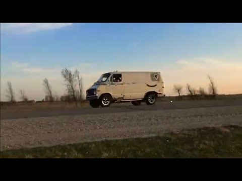 1978 Dodge Van "Vanalicious" Test Run With 360 Magnum And Demon Carburetor