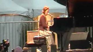 Iris DeMent - Whole Lot of Heaven