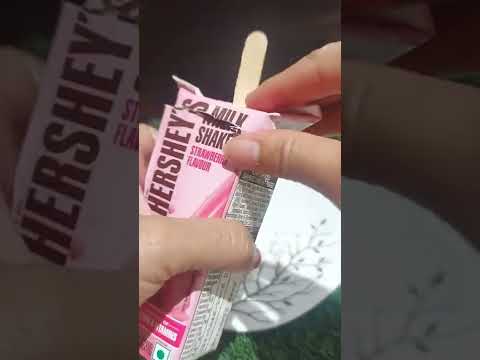 Homemade ice cream 🍦 Hershey Milk shake 😋 👌 #shorts #sujay video #youtubeshorts #chocolate