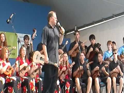 Langley Ukulele Ensemble-Somewhere Over the Rainbow/Wonderful World