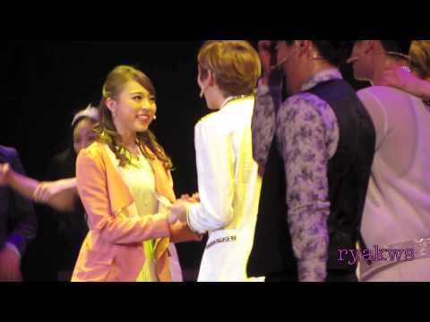 [FANCAM] 150208 U-Kiss Kevin On Air Curtain Call