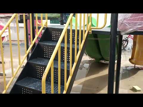 Kids Play Equipment