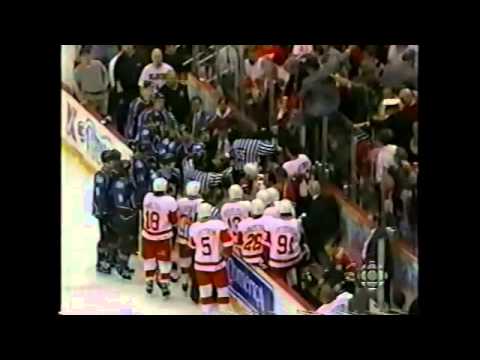 1996-97: Avalanche/Wings in Playoffs: Bowman v Crawford