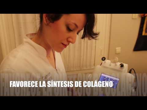 La decolorazione di crema per posti intimi Laumento di pigmentary nota su mani