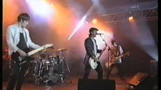 Manic Street Preachers - Yourself (Live on UK ITV&#39;s The Beat 1993)