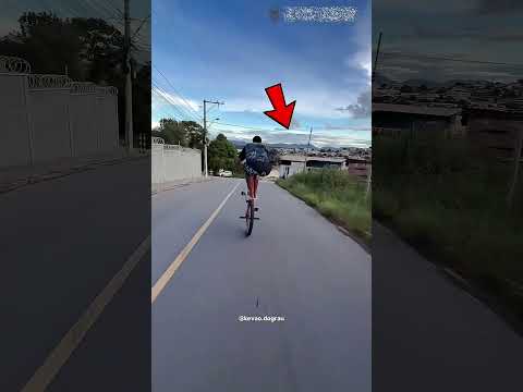 His Bicycle Brakes Failed at Full Speed! 😱