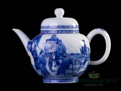 Teapot # 26234, Jingdezhen porcelain, hand painting, 225 ml.
