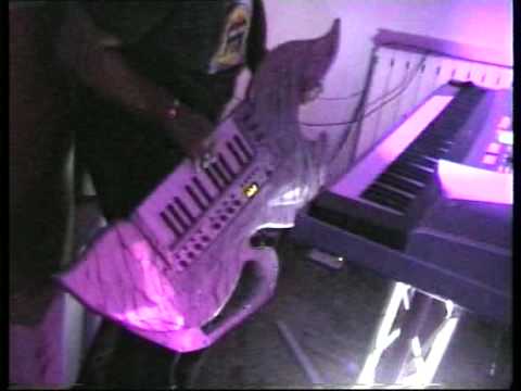 download lagu mp3 mp4 Zen Riffer, download lagu Zen Riffer gratis, unduh video klip Download Zen Riffer Mp3 dan Mp4 Popular Gratis