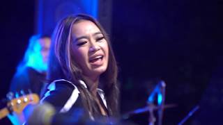 Download lagu BERTARUH RINDU   RENA KDI MONATA RAKMANIA 2018 mp3