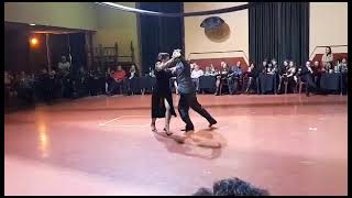 Barbara Ferreyra y Agustin Agnez- 2/3 Tango "Nunca Mas" Orq. D'arienzo-Emisur Chile