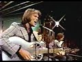 Glen Campbell Sings "Can You Fool"