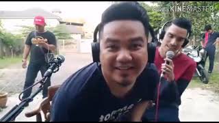 Download lagu THIS IS KOTA BHARU LIVE BY Den Manjo & Fendi Kenali #OstNasiKerabuUntukCikAbe #ThisIsKotaBharu mp3 Download lagu THIS IS KOTA BHARU LIVE BY Den Manjo & Fendi Kenali #OstNasiKerabuUntukCikAbe #ThisIsKotaBharu mp3