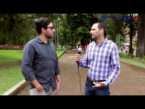 ¿Quién hablará mejor el idioma del otro?