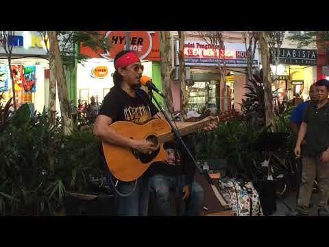 Selamat malam rohingya bersama penyanyi asal dan pencipta lagu memang terbaik