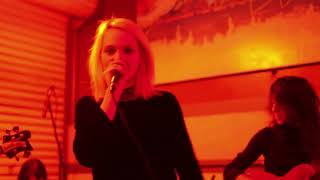 Cherry Glazerr / Femme Fatale🍒