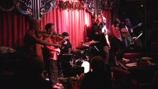 The Wayfaring Strangers, 2011: Wayfaring Stranger