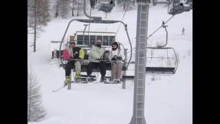 preview picture of video 'Ski au puy saint-vincent jenvier 2011'