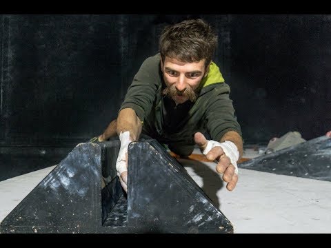 Behind the Scenes: Wide Boyz Crack School - Vlog 91