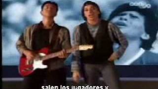 Gianna Nannini &amp; Edoardo Bennato - Un&#39;estate italiana (traducido)