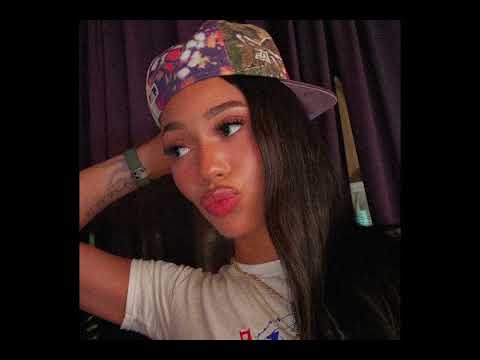 (FREE) Megan Thee Stallion Type Beat 2025 | BIA x Flo Milli Type Beat 2025 - "Quick Tongue"