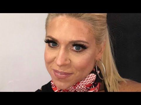 The Untold Truth Of Theresa Caputo