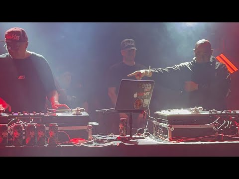 DJ Babu of The Beat Junkies killing and shutting down the whole show. Orange County Ca 11/5/23