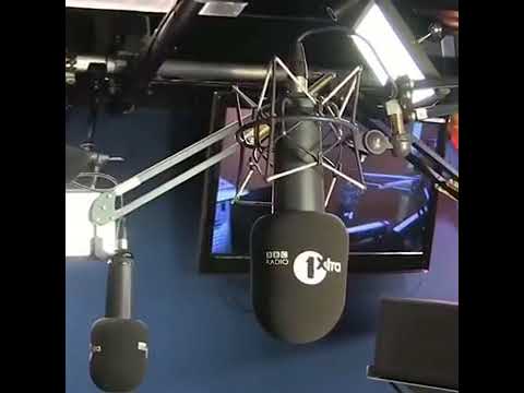 download lagu mp3 mp4 Bidi Bop, download lagu Bidi Bop gratis, unduh video klip Bidi Bop