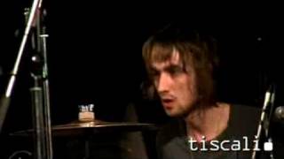 larrikin love happy as annie