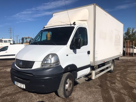 Camión Renault Mascott 160.65 caja cerrada – transporte versátil y fiable