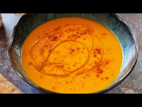 How to Make Spanish Style Spiced Carrot Soup (Easy 6 ingredient recipe)