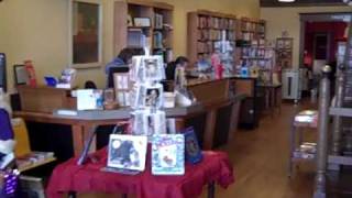 preview picture of video 'Village Lights Bookstore Madison Indiana'