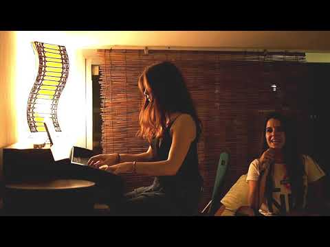 Fallin Keys (Alicia Keys tribute band) - Empire state of mind (acoustic duo version)