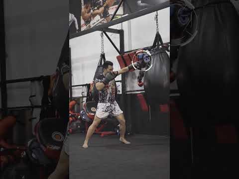 solo training 32 | left hook knock out  #boxing #mma #muaythai #kickboxing
