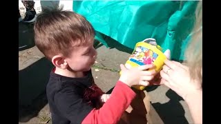 AUTISTA SENTE SAUDADES? SIM, NO DRIVE THRU DA ESCOLINHA O GEOVAN FICOU FELIZ EM REVER OS AMIGOS